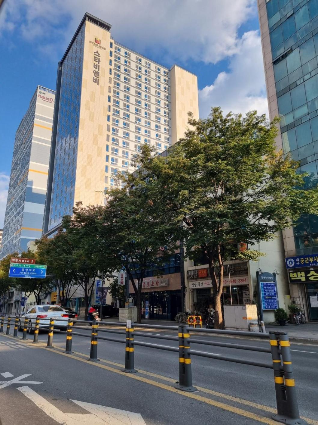Dongseongro Dsr&U Hotel Room Тегу Екстер'єр фото