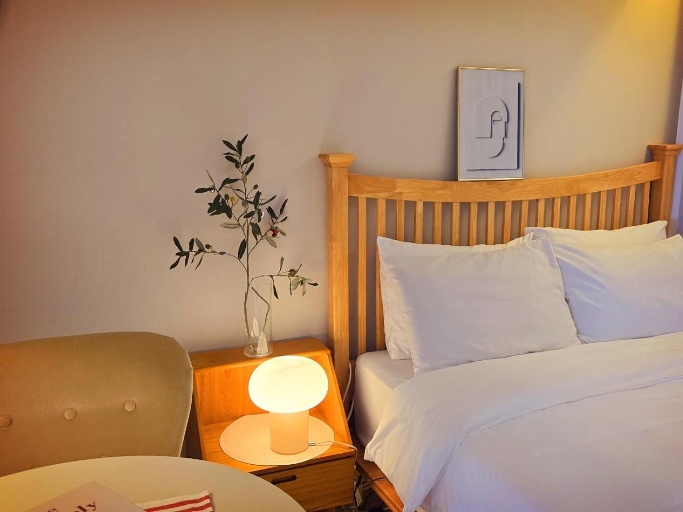 Dongseongro Dsr&U Hotel Room Тегу Екстер'єр фото